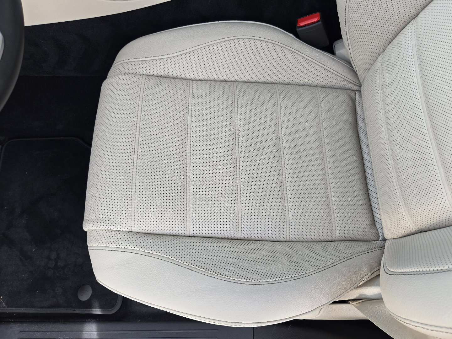 Used 2022 Mercedes-Benz GLS 450 4MATIC image 14