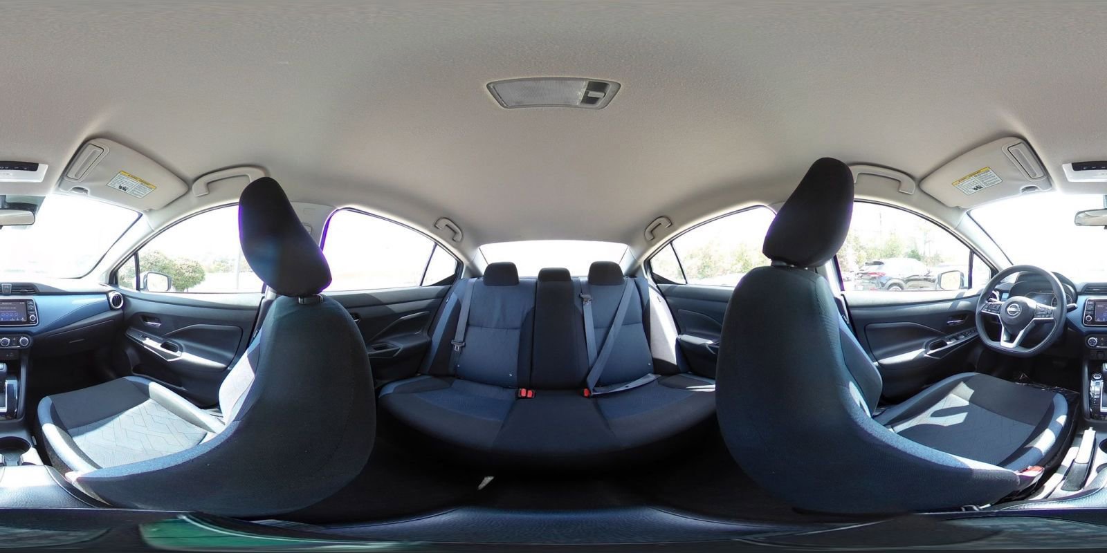 Used 2025 Nissan Versa SV image 38