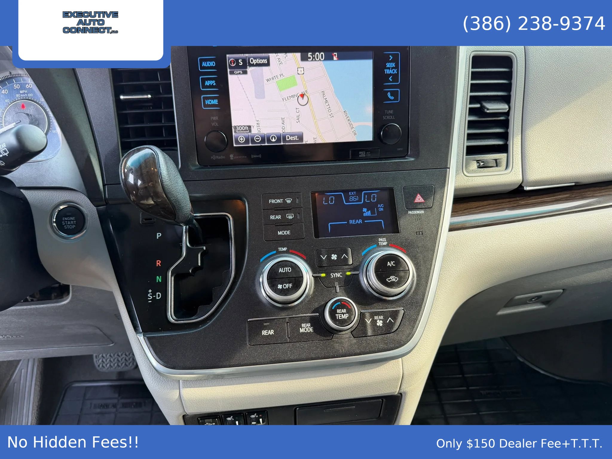 Used 2017 Toyota Sienna XLE Premium FWD image 24