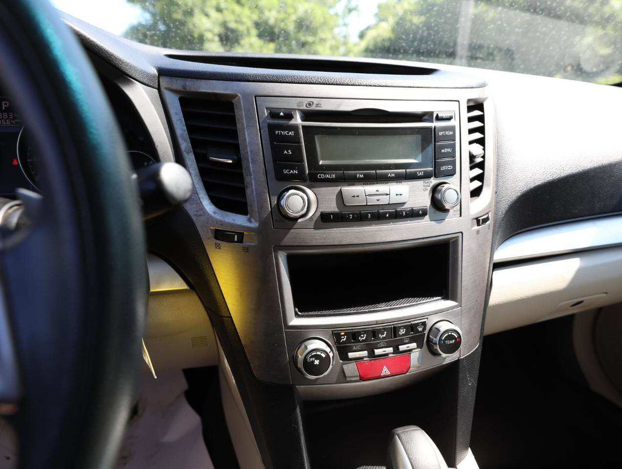 Used 2013 Subaru Outback 2.5i AWD/4WD image 19