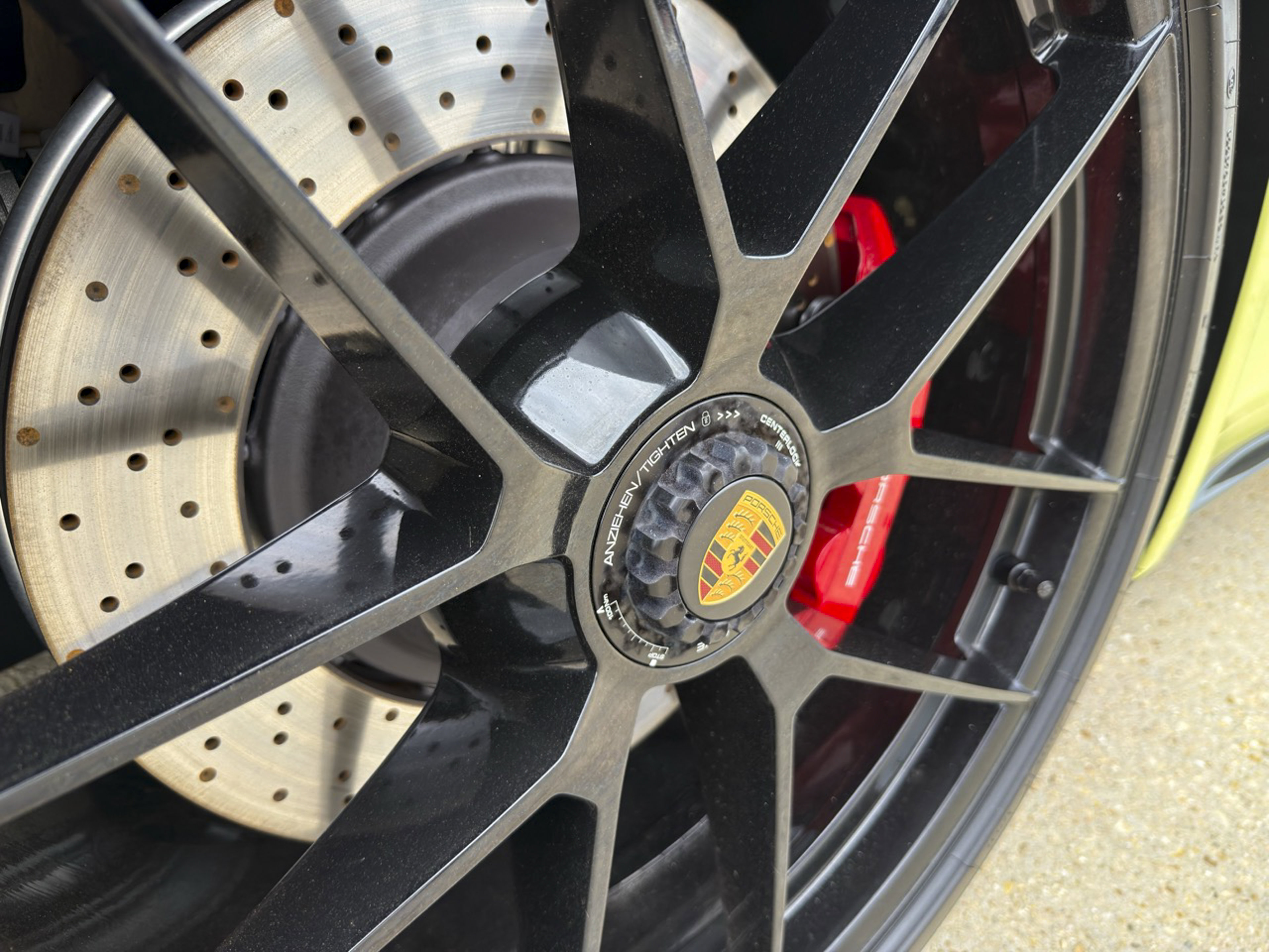 Certified 2026 Porsche 911 Carrera GTS image 31