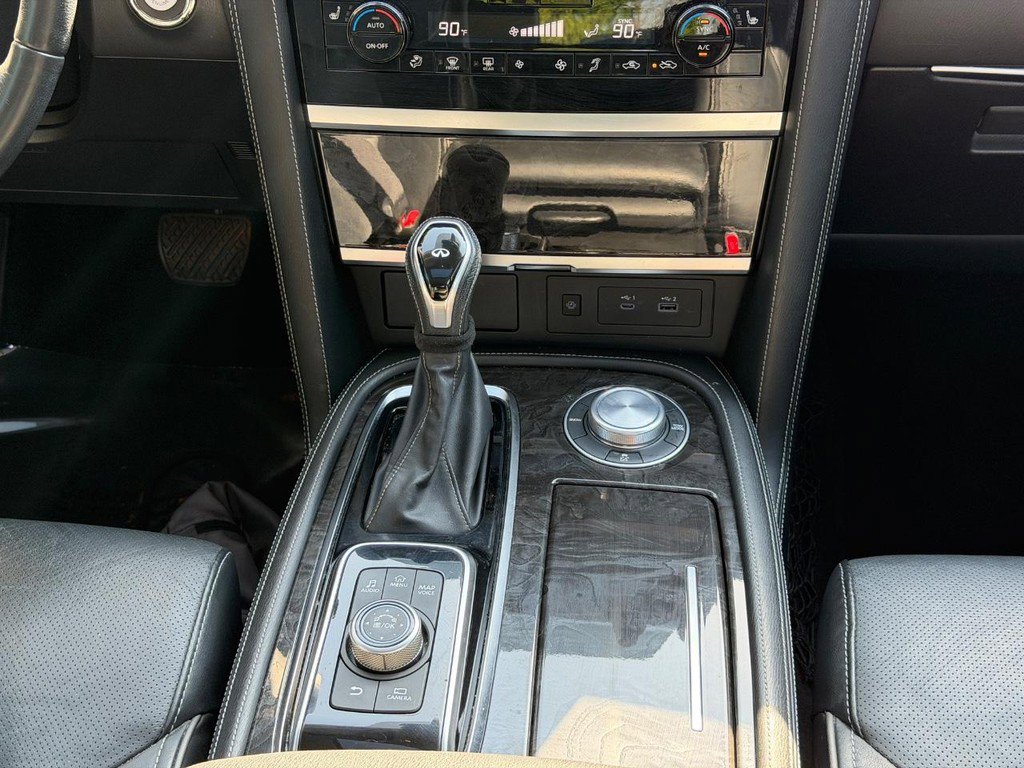 Used 2022 INFINITI QX80 Luxe w/ All-Season Package AWD/4WD image 15