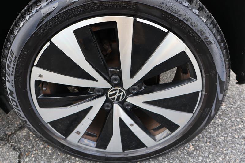 Used 2024 Volkswagen Taos SE image 31