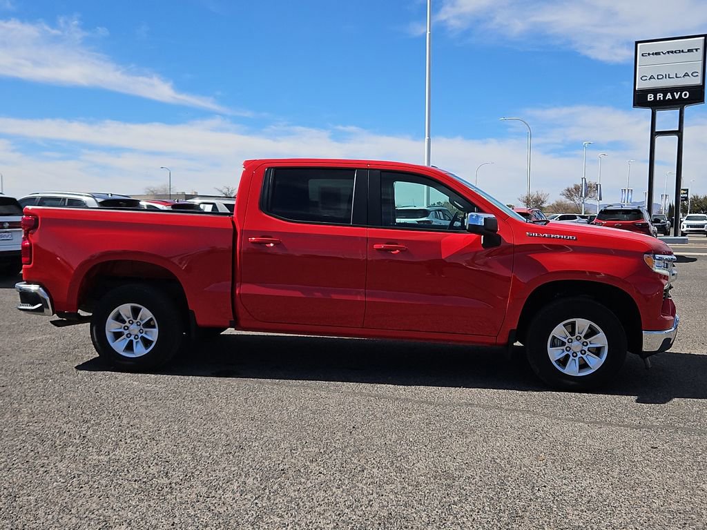 Used 2025 Chevrolet Silverado 1500 LT image 5