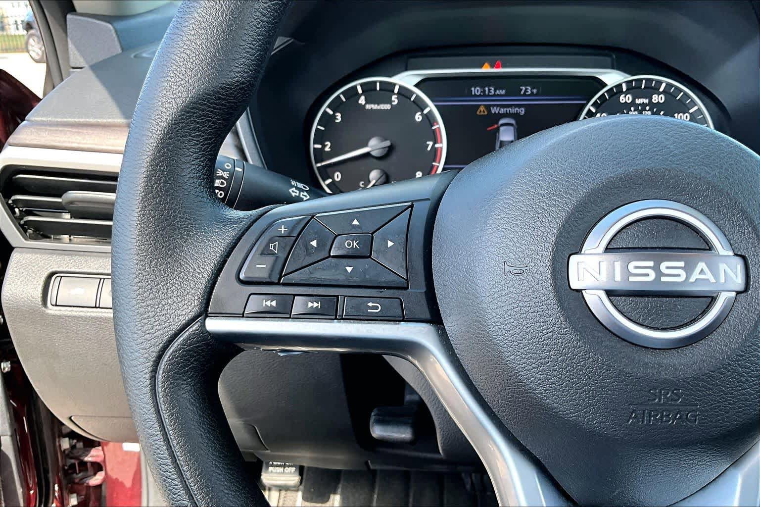 Used 2025 Nissan Altima 2.5 SV FWD image 24