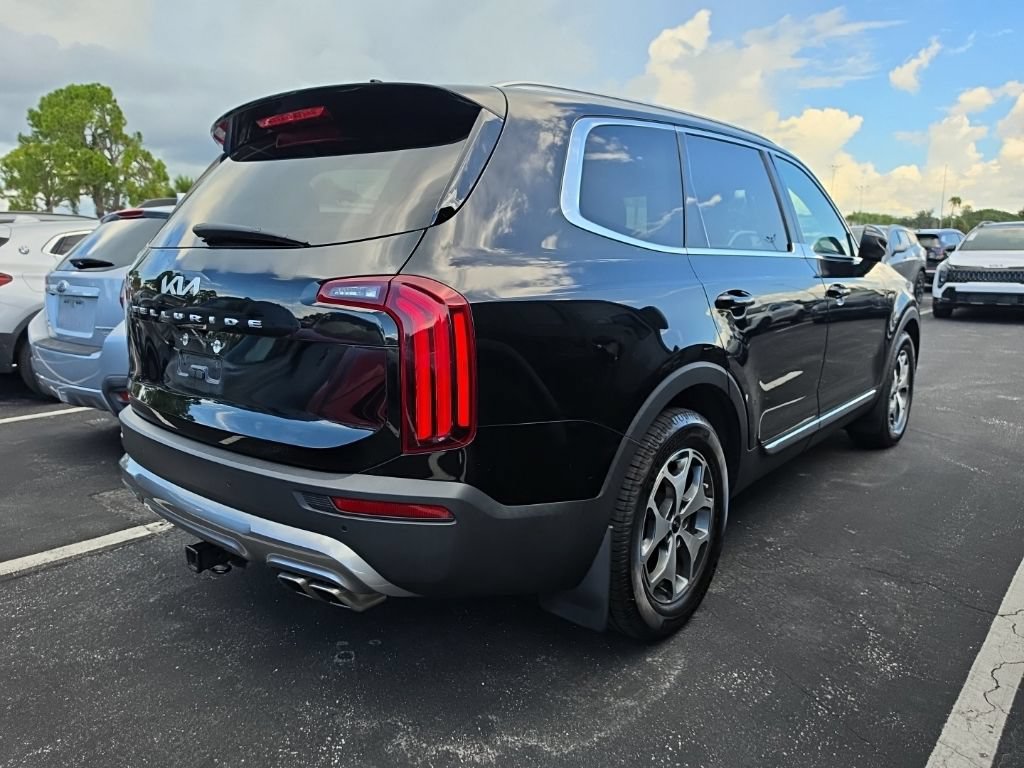 Used 2022 Kia Telluride EX FWD image 15