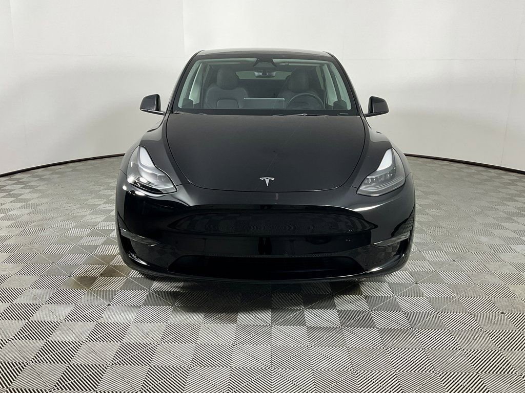Used 2024 Tesla Model Y Long Range image 7