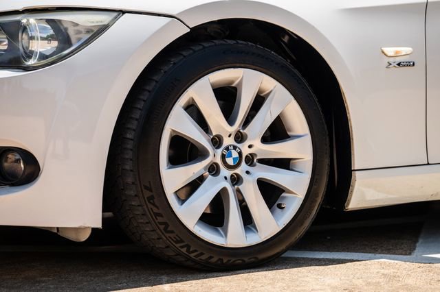 Used 2011 BMW 328i xDrive Coupe AWD/4WD image 38