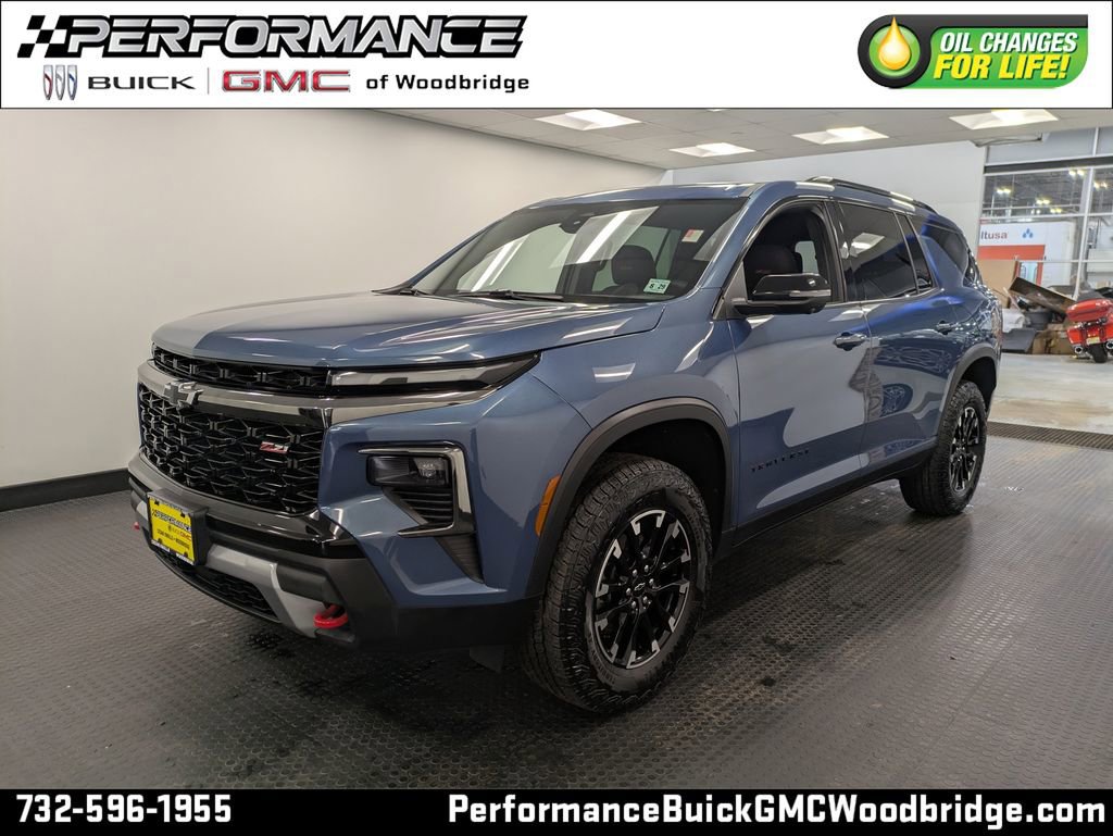 Used 2024 Chevrolet Traverse Z71