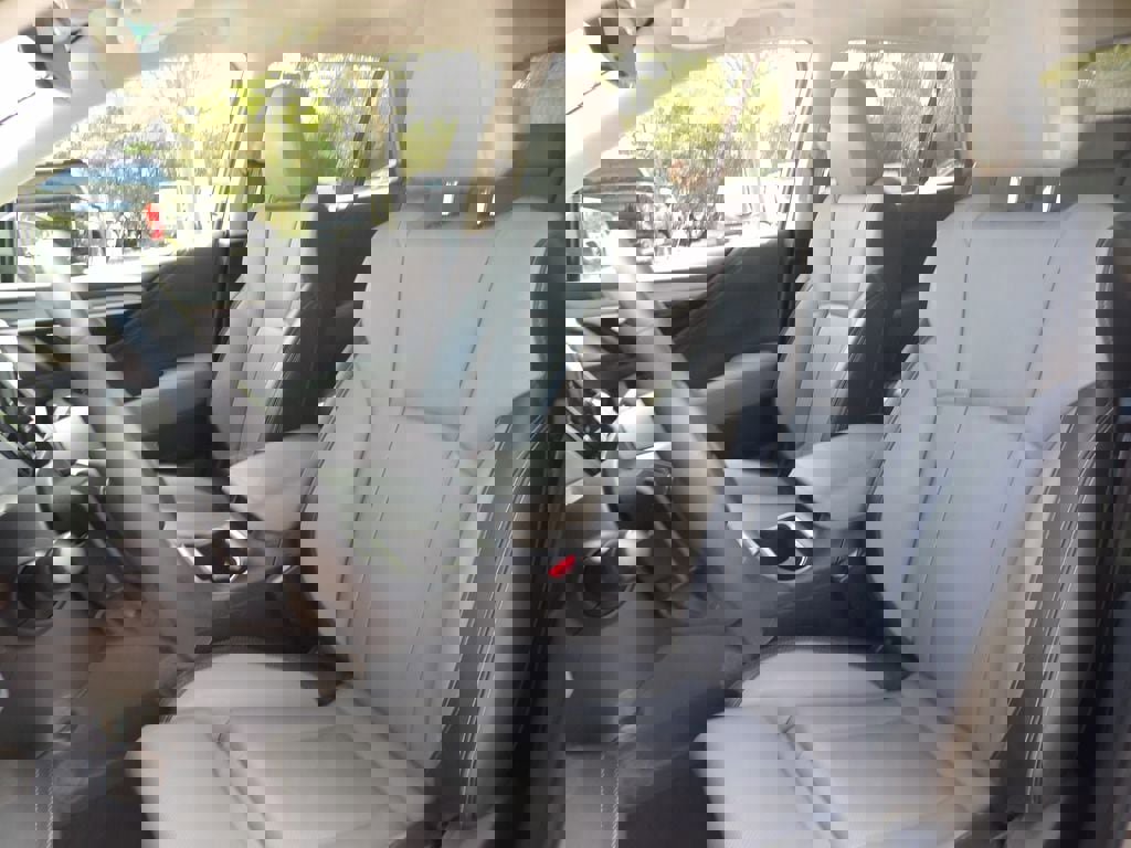 Used 2020 Subaru Outback Limited w/ Popular Package #2 image 12