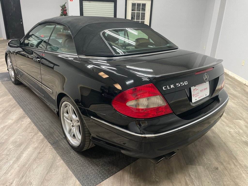 Used 2009 Mercedes-Benz CLK 550 Cabriolet image 17