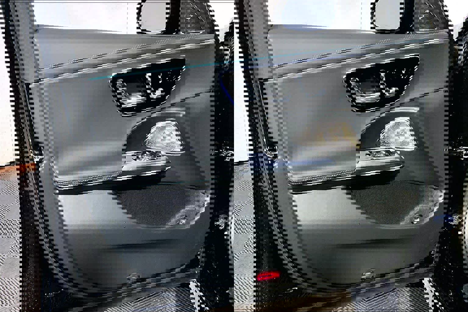 New 2026 Mercedes-Benz E 53 AMG e 4MATIC Sedan image 11