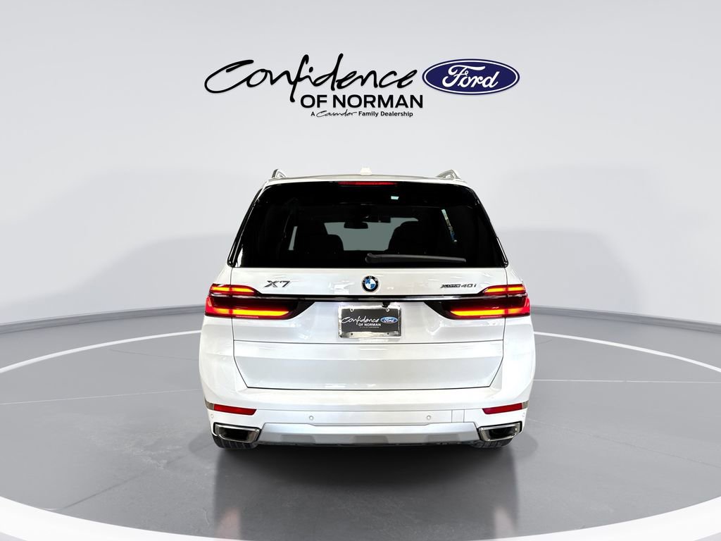 Used 2023 BMW X7 xDrive40i w/ Executive Package image 7