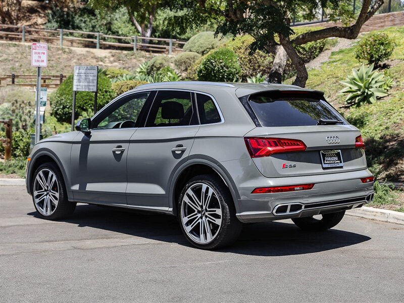 Used 2020 Audi SQ5 Premium w/ Convenience Package AWD/4WD image 3