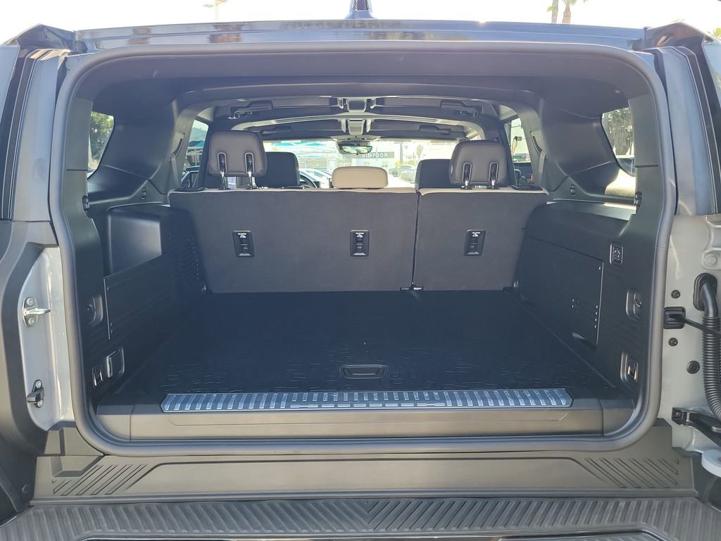 Used 2026 GMC Hummer EV SUV image 26