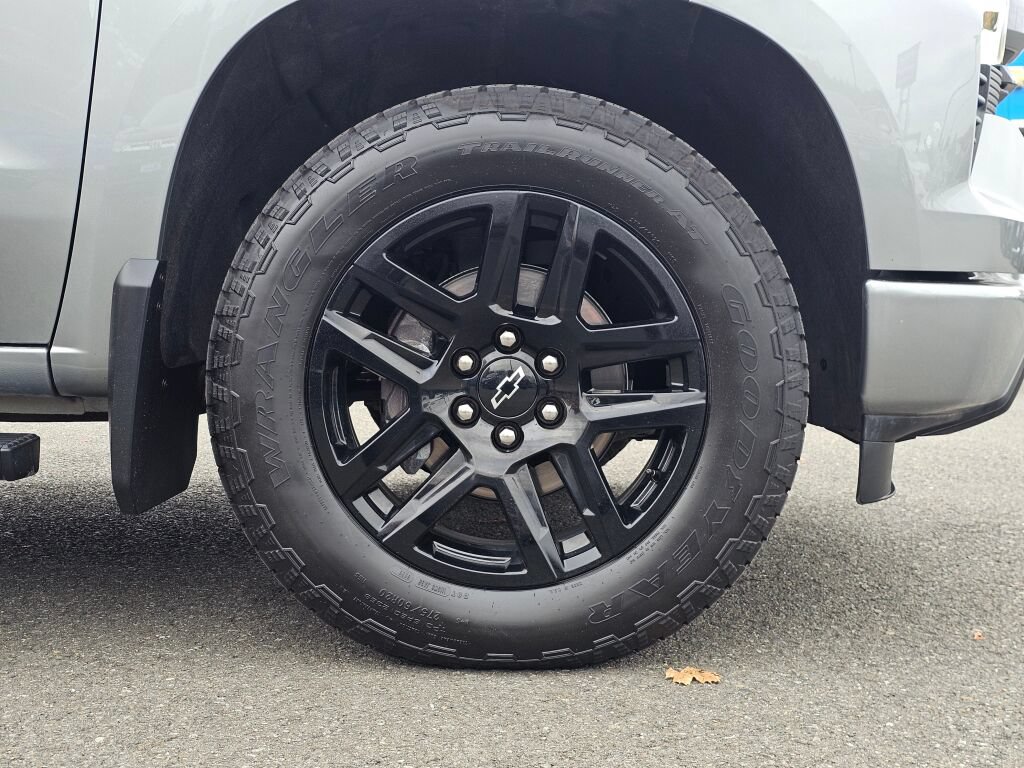 Certified 2026 Chevrolet Silverado 1500 RST AWD/4WD image 35