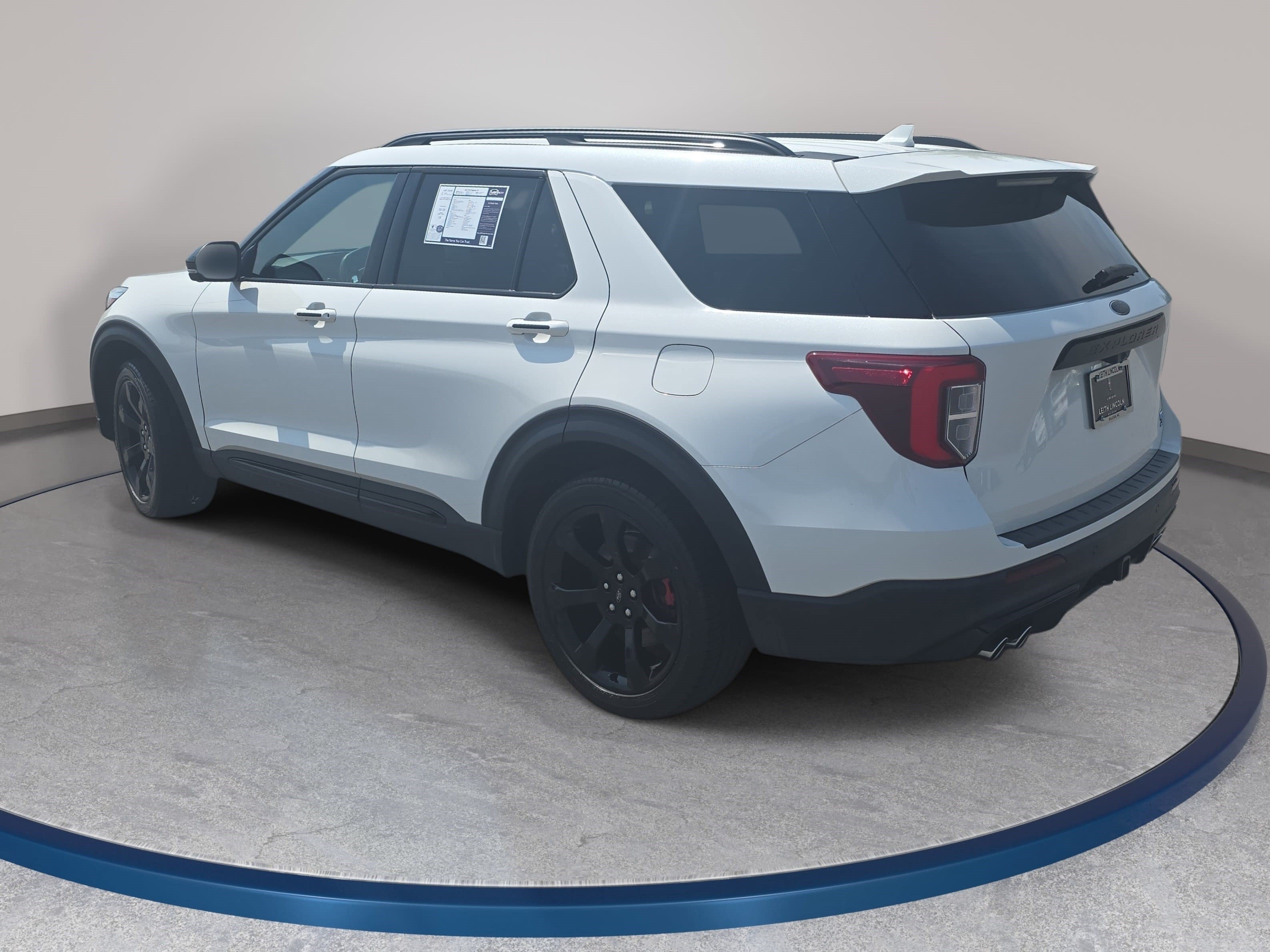 Used 2022 Ford Explorer ST w/ Equipment Group 401A AWD/4WD image 7
