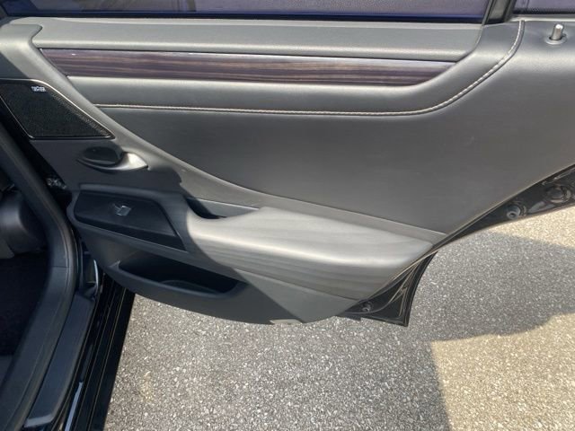 Used 2021 Lexus ES 300h w/ Accessory Package 2 FWD image 25