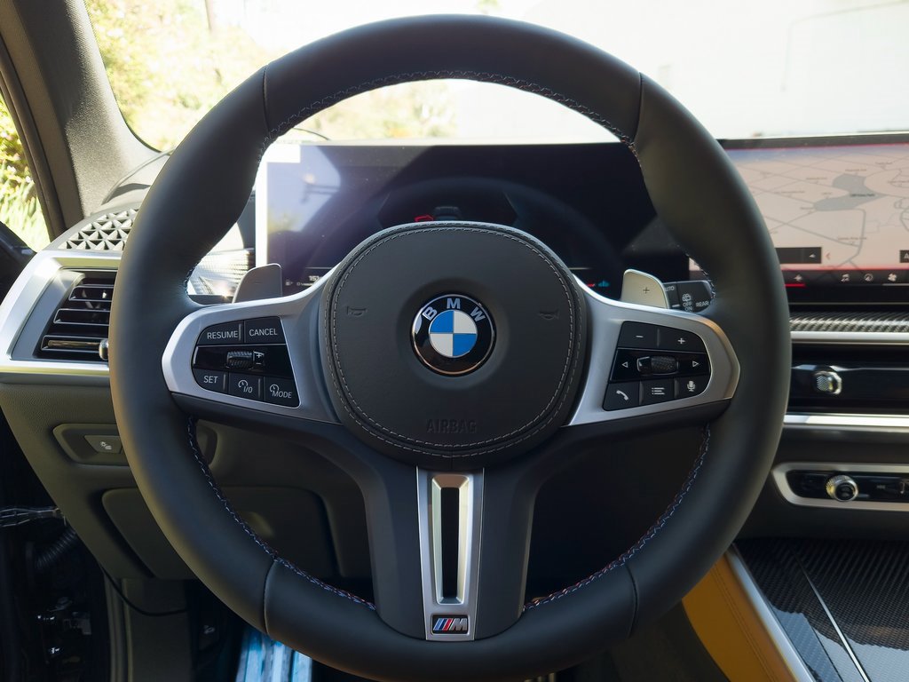 New 2026 BMW X5 M60i w/ Climate Comfort Package image 11
