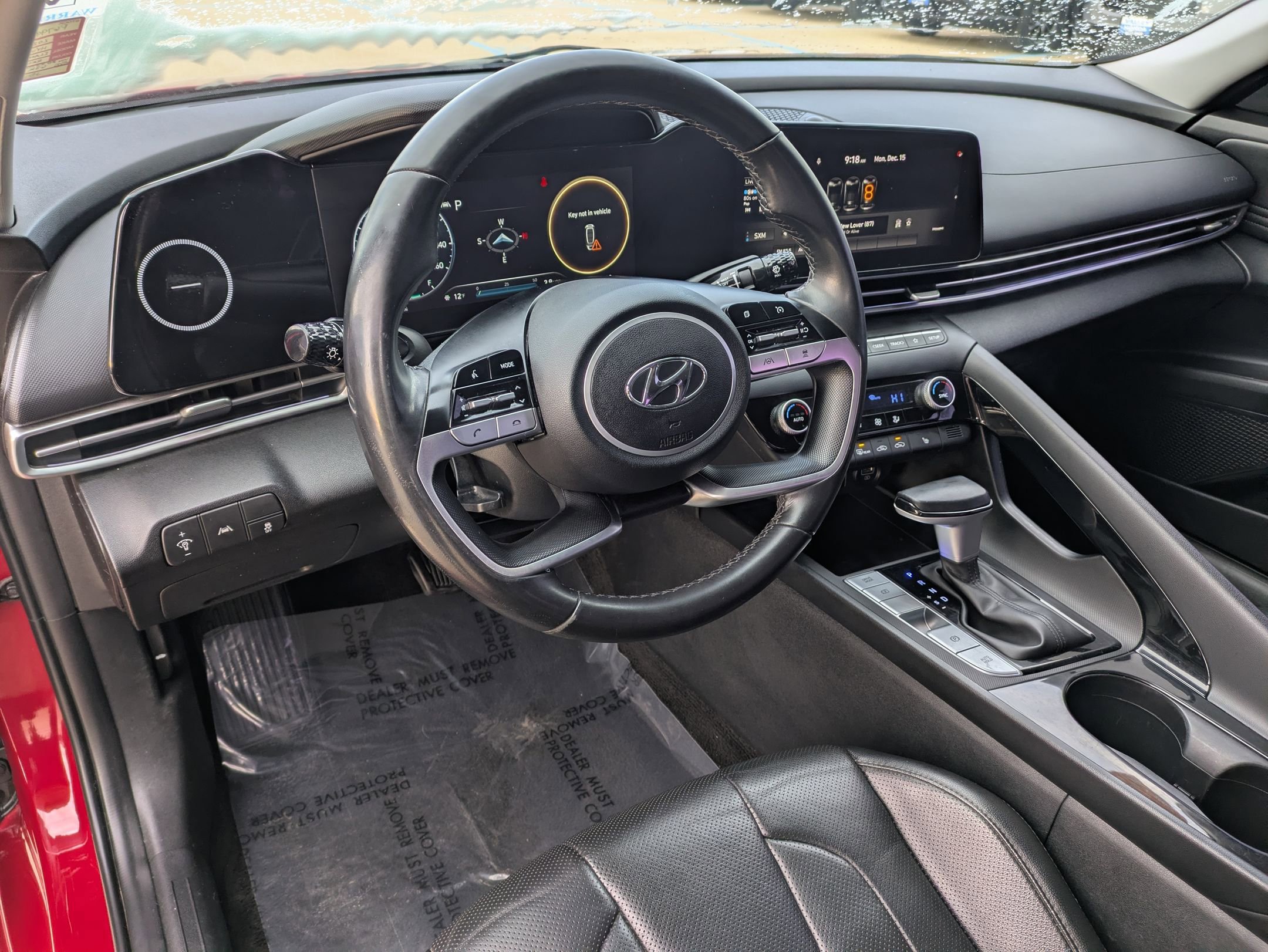 Used 2022 Hyundai Elantra Limited image 10