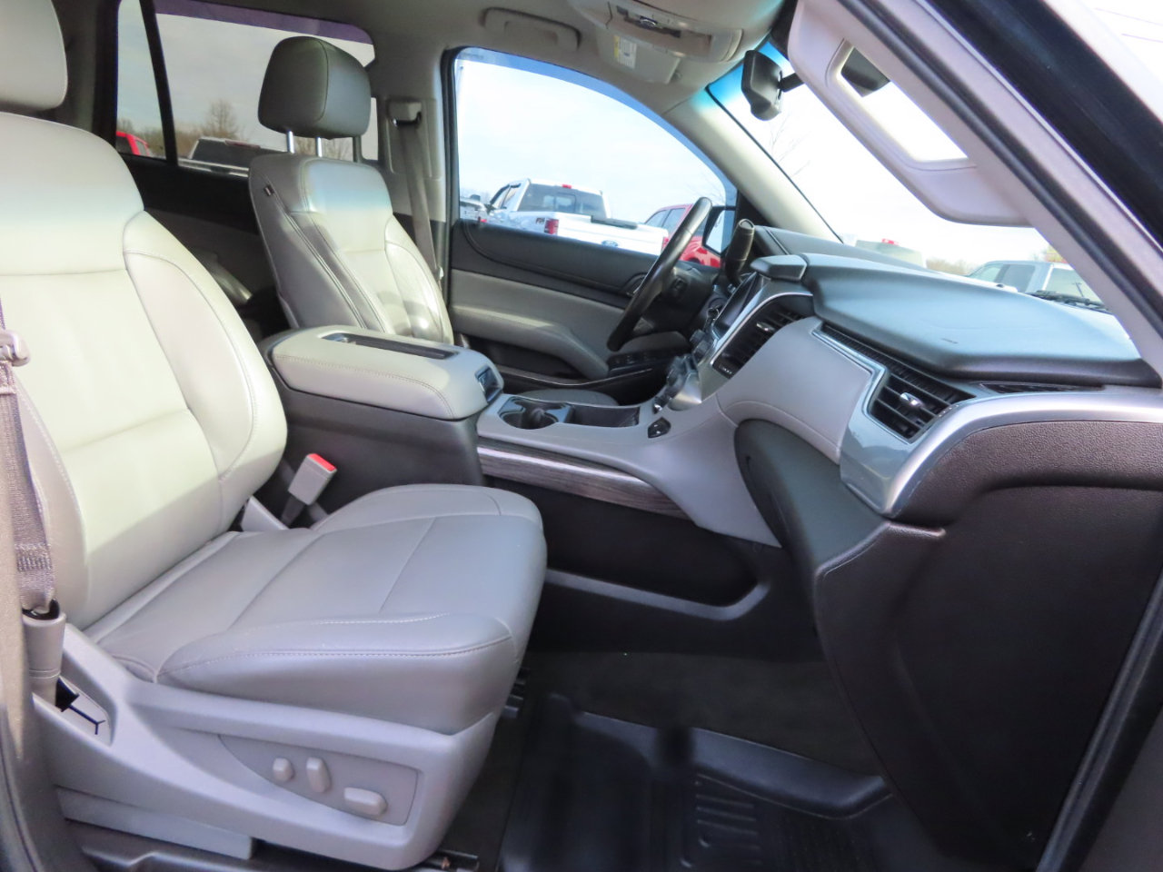 Used 2015 Chevrolet Tahoe LT image 64