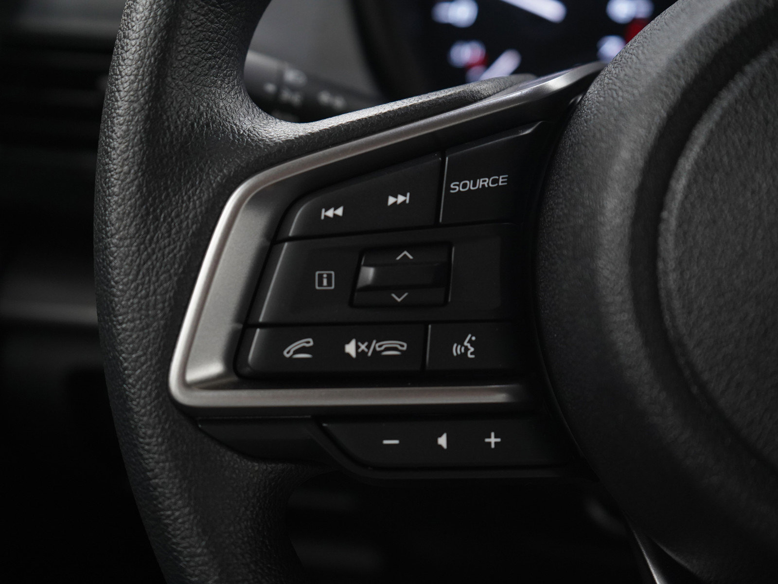 Used 2025 Subaru Impreza 2.0i image 18