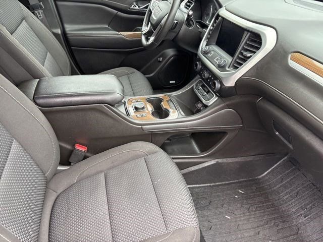Used 2023 GMC Acadia SLE image 40