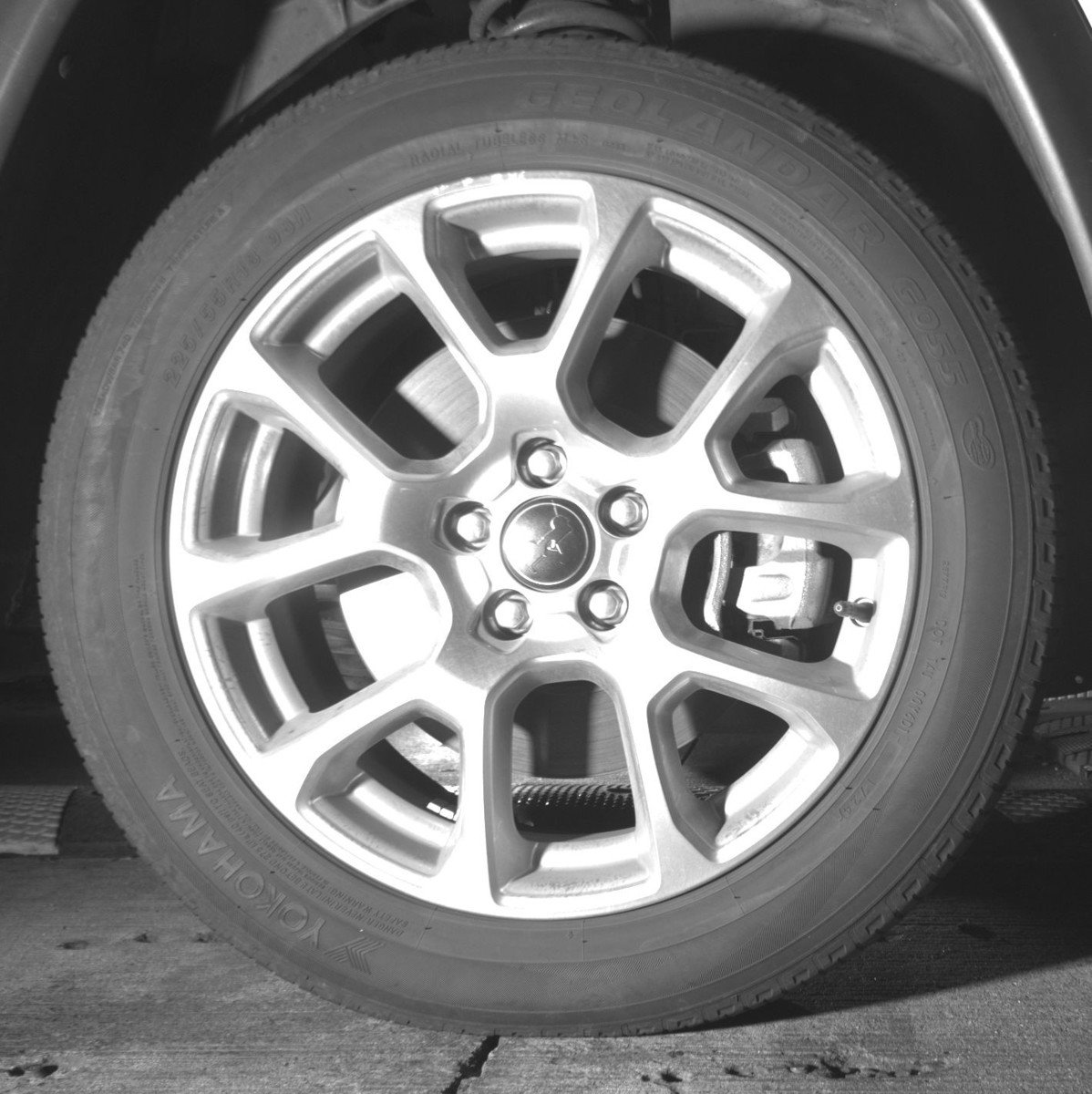 Used 2025 Jeep Compass Limited image 13