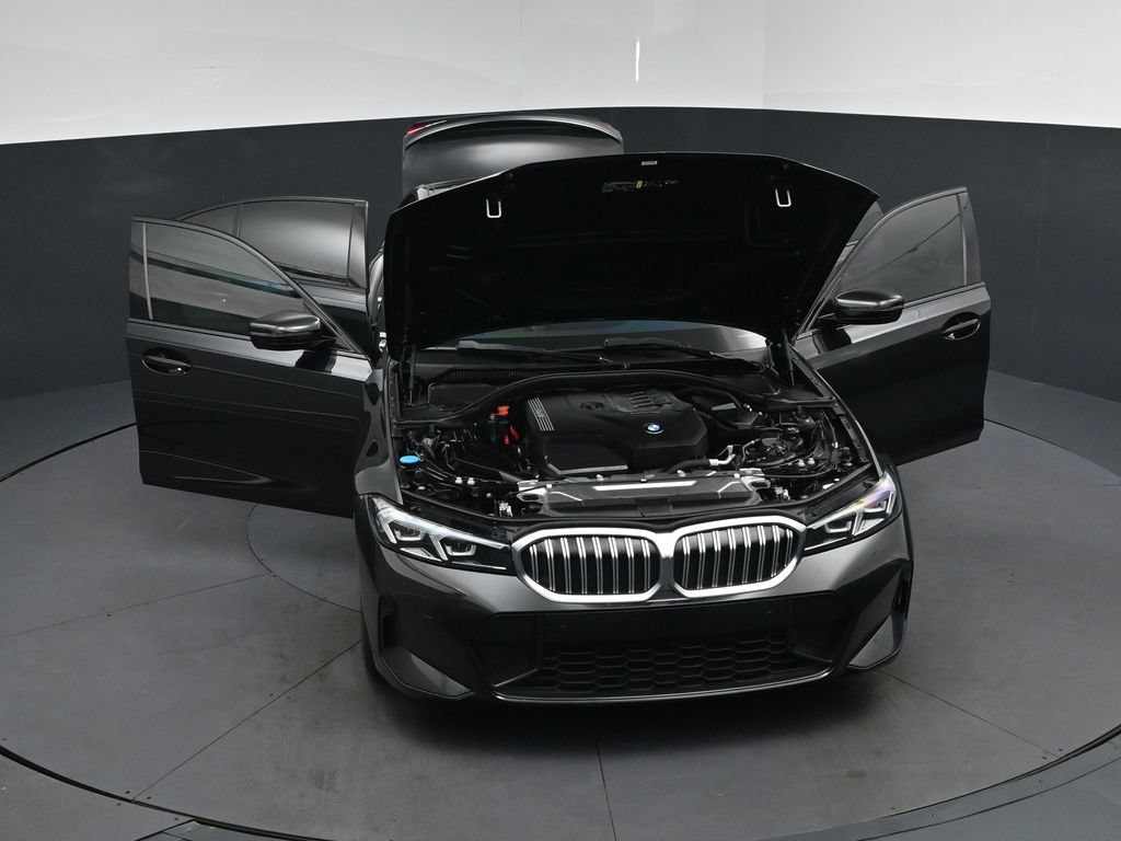 Used 2024 BMW 330i Sedan w/ M Sport Package RWD image 52