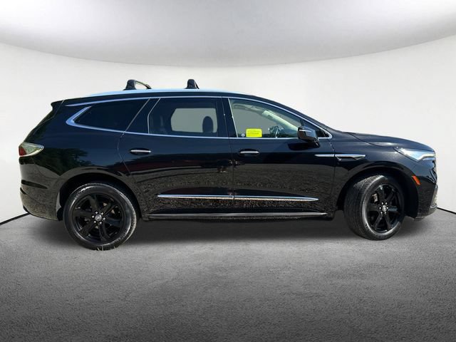 Used 2023 Buick Enclave Essence w/ Sport Touring Edition AWD/4WD image 18