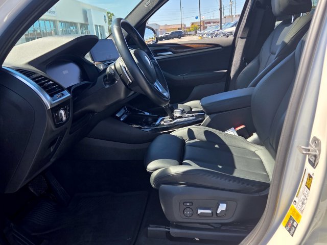 Used 2021 BMW X3 xDrive30e w/ Premium Package AWD/4WD image 5