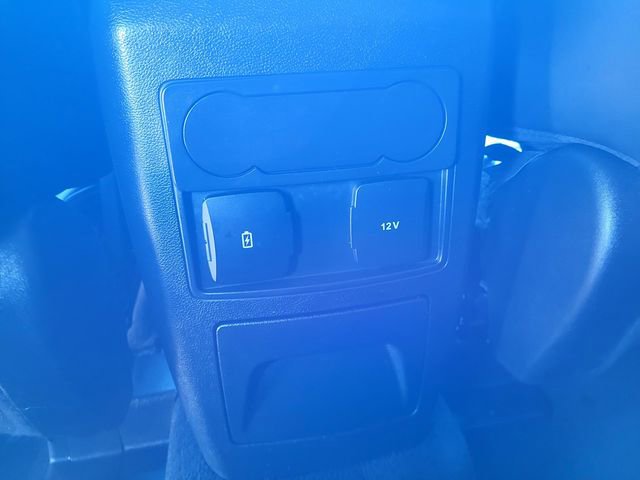 Used 2023 Ford Explorer XLT w/ Equipment Group 202A AWD/4WD image 13