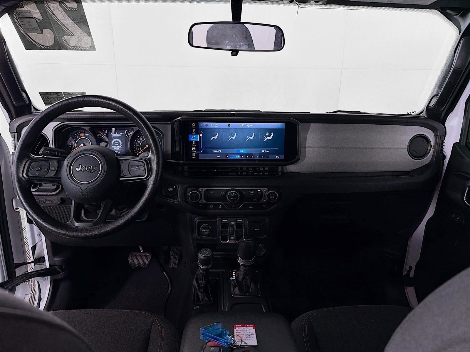 Used 2025 Jeep Wrangler Sport image 21