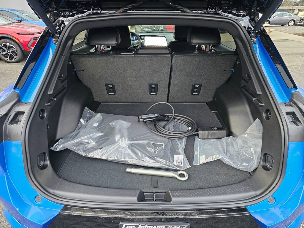 New 2026 Chevrolet Equinox EV RS image 21