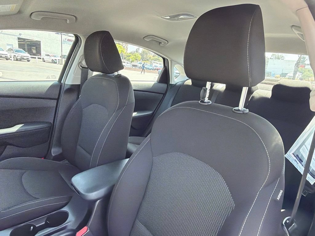 Used 2021 Kia Forte LXS FWD image 22