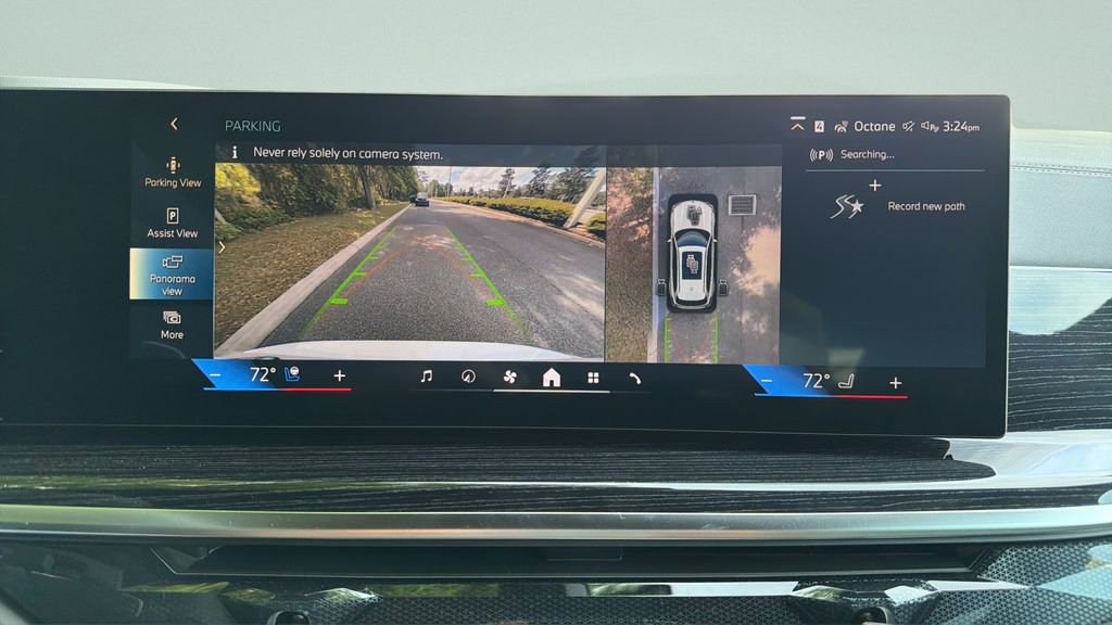 New 2026 BMW X5 xDrive50e w/ M Sport Package AWD/4WD image 16