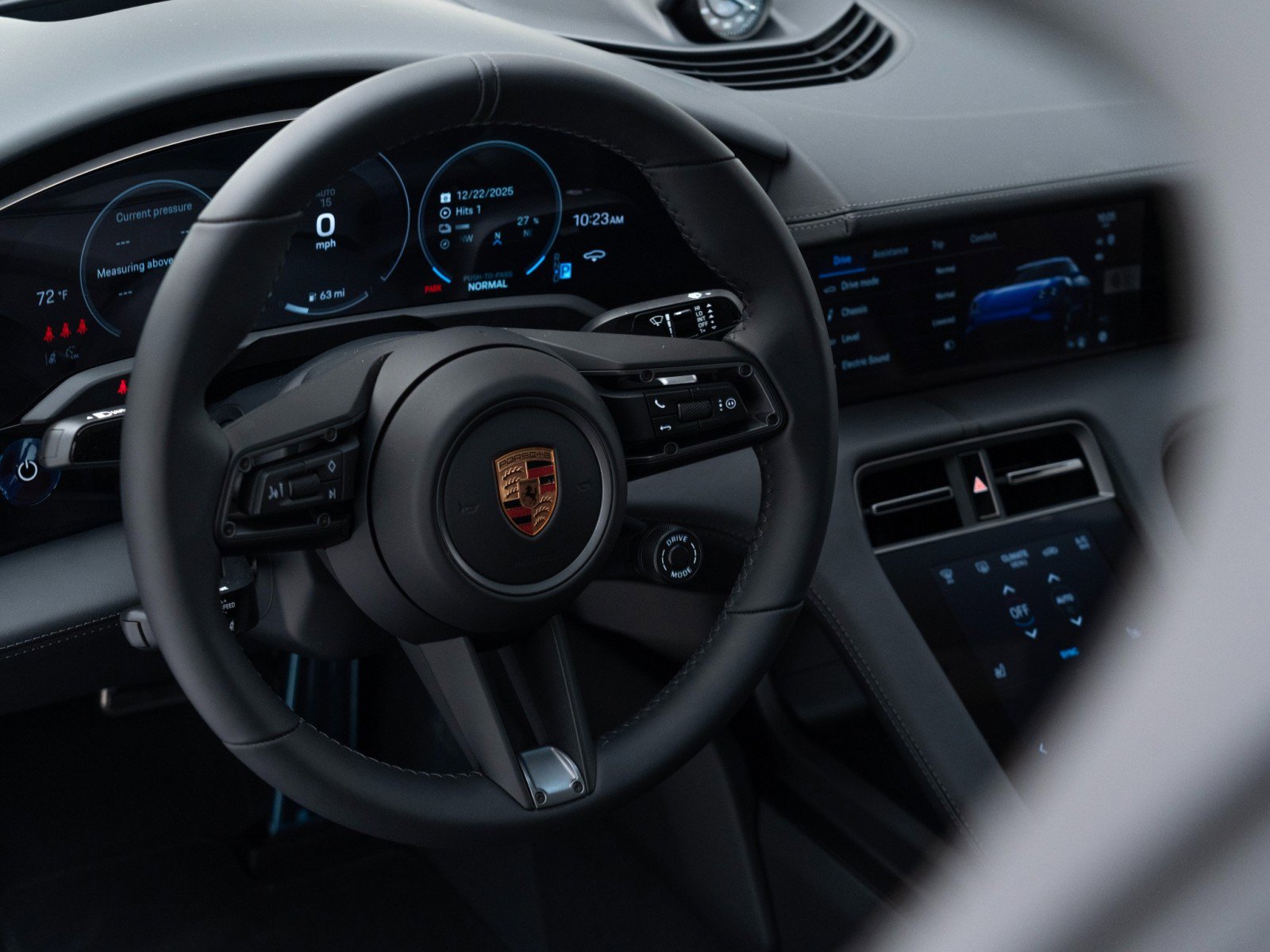 New 2026 Porsche Taycan GTS image 23