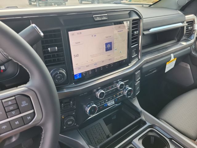 New 2026 Ford F250 Lariat w/ Lariat Premium Package AWD/4WD image 13