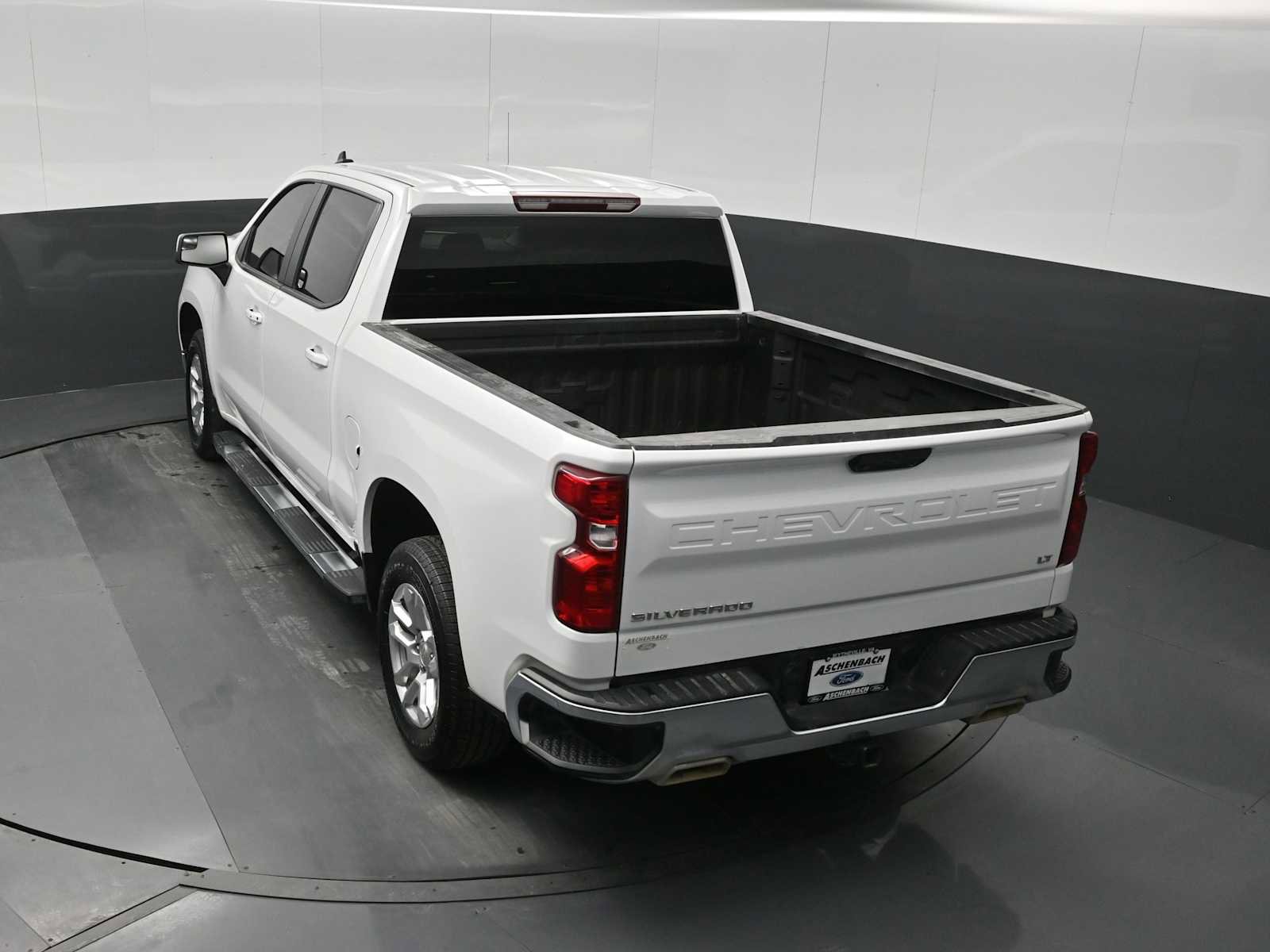 Used 2025 Chevrolet Silverado 1500 LT image 15