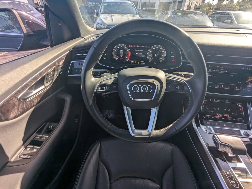 Used 2021 Audi Q8 Premium Plus w/ Premium Plus Package image 3