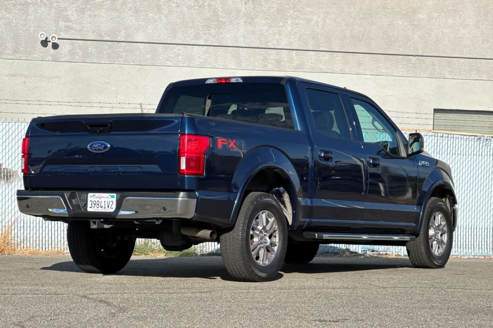 Used 2019 Ford F150 Lariat w/ Equipment Group 501A Mid AWD/4WD image 3