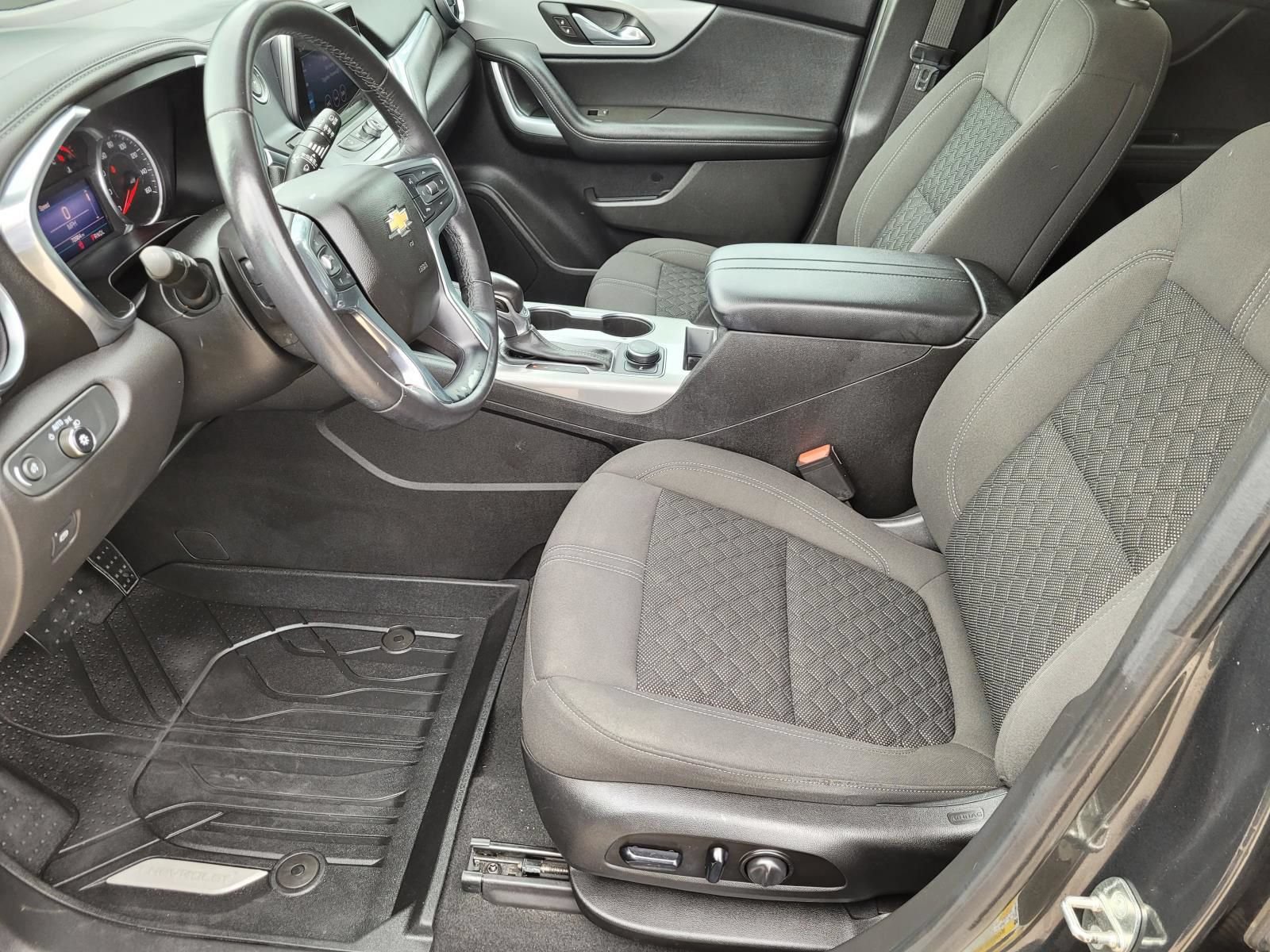 Used 2019 Chevrolet Blazer LT FWD image 21