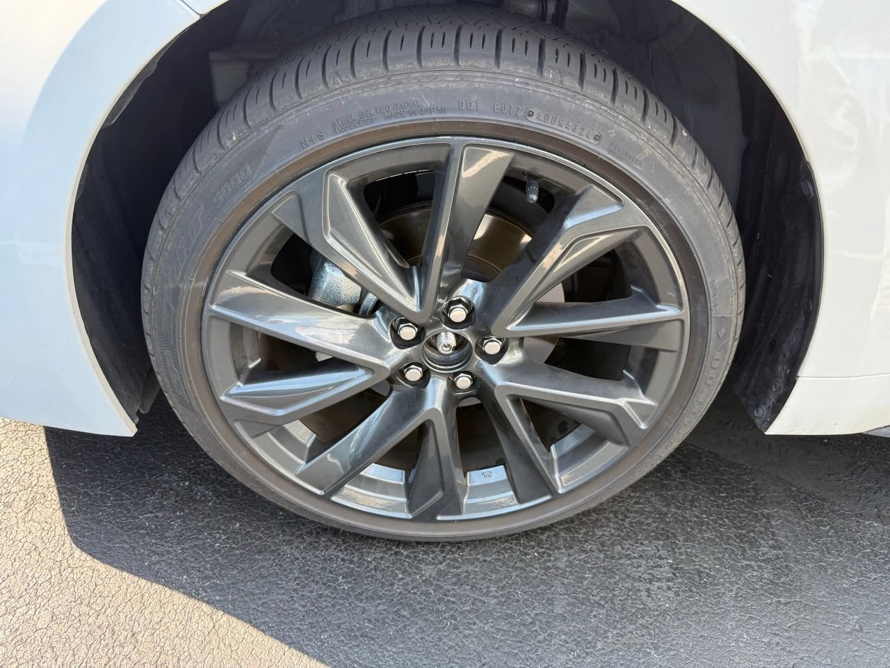Used 2025 Toyota Corolla SE w/ SE Premium Package FWD image 14