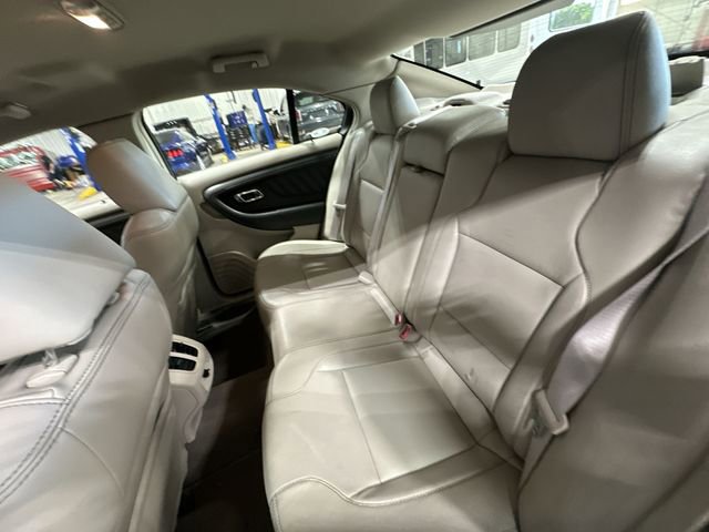 Used 2010 Ford Taurus SEL FWD image 30