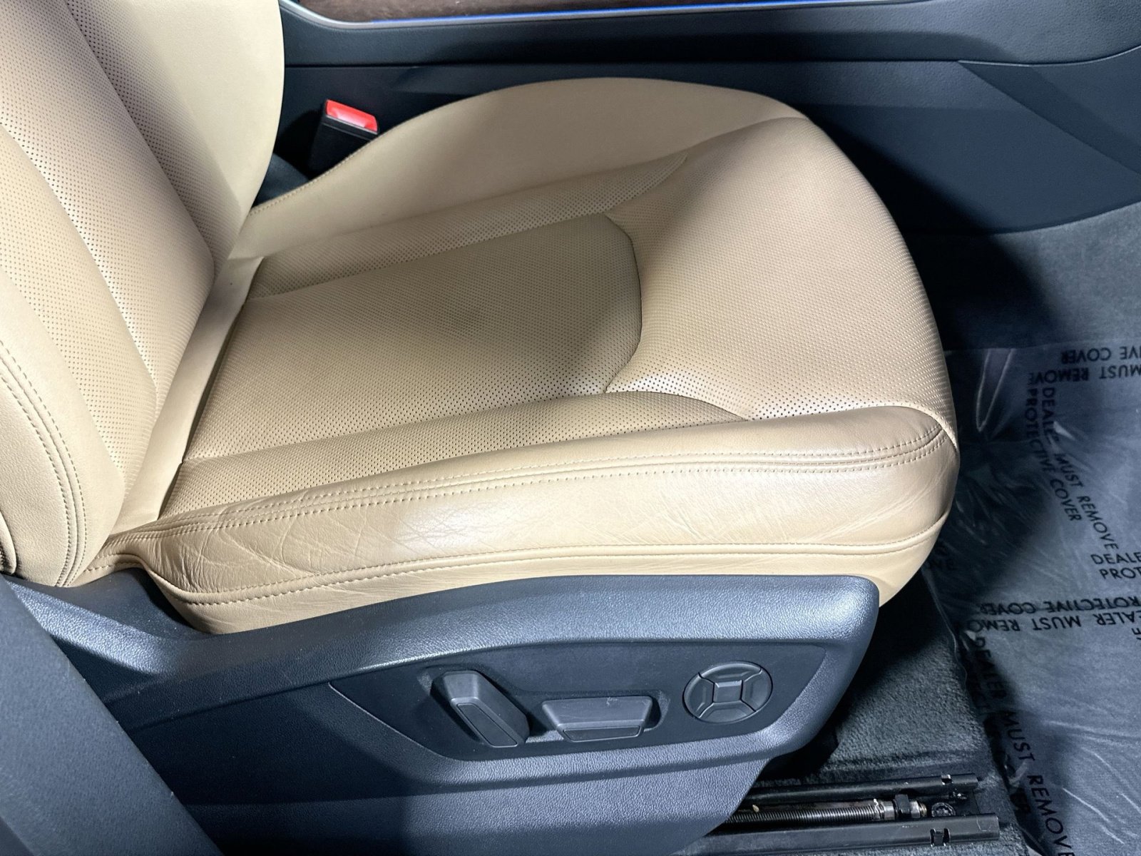 Used 2019 Audi Q8 Prestige image 39