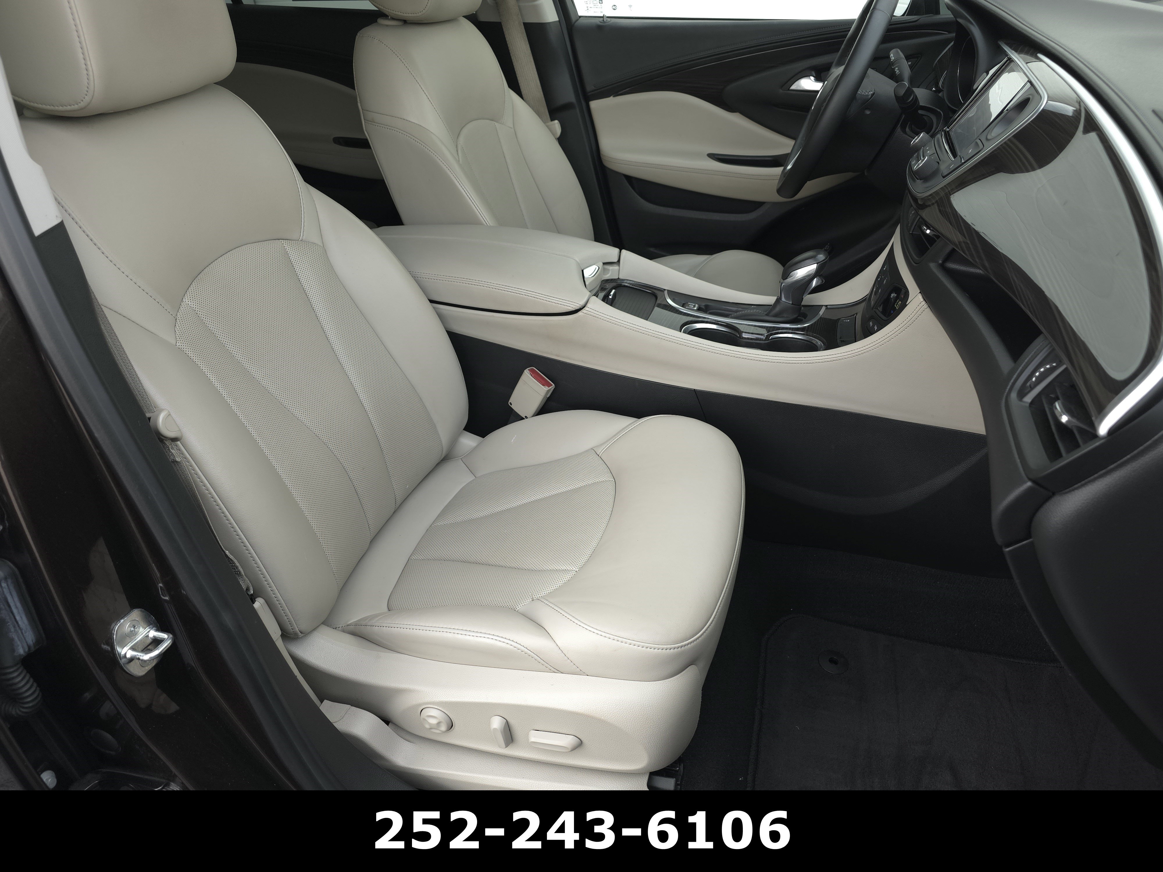 Used 2020 Buick Envision Essence FWD image 37