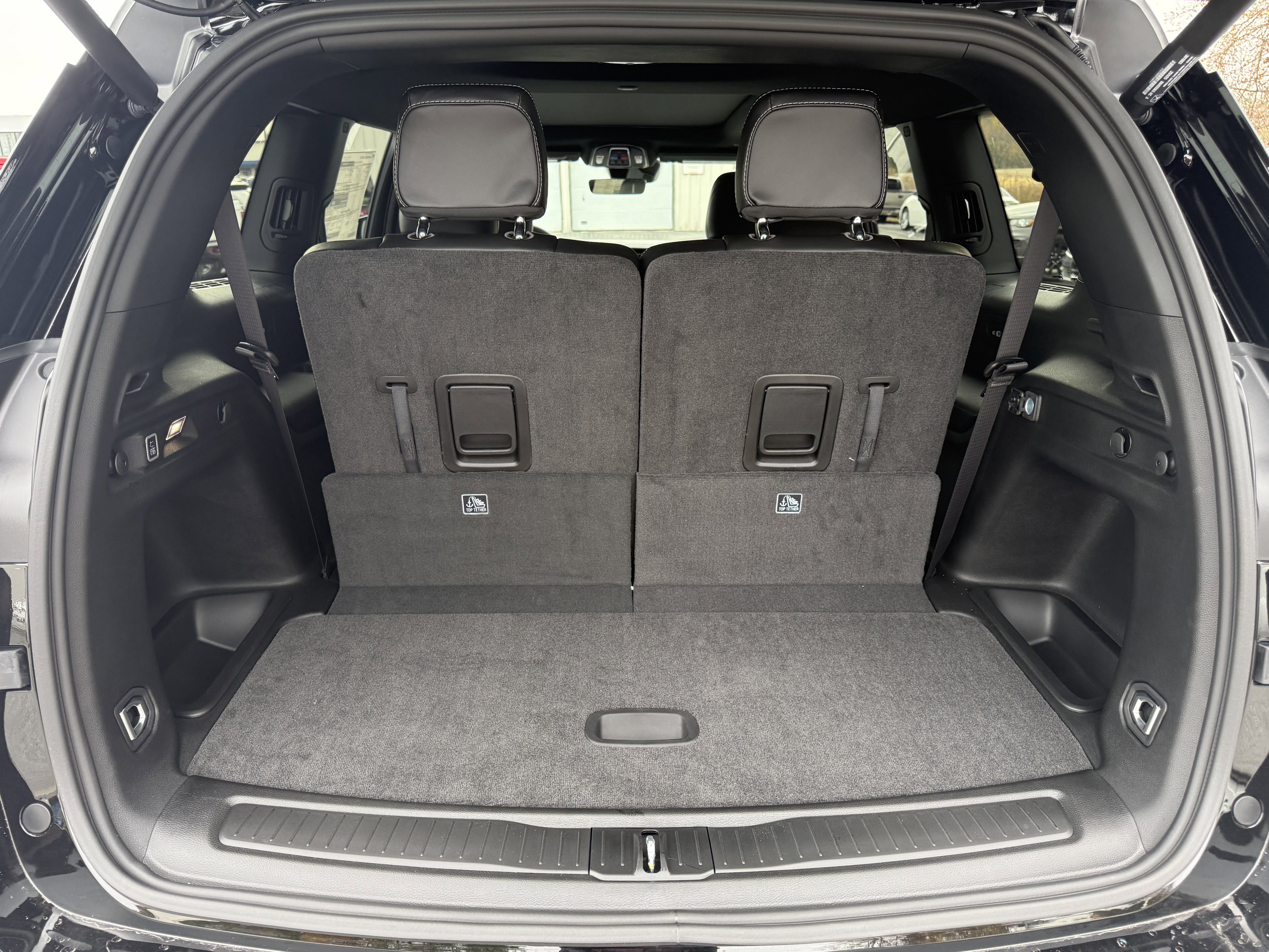 New 2025 Jeep Grand Cherokee L Limited w/ Trailer Tow Package image 7