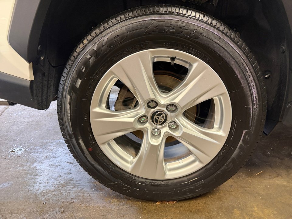 Used 2020 Toyota RAV4 XLE w/ All Weather Liner Package AWD/4WD image 27