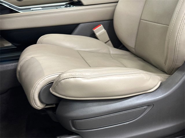 Used 2022 Lincoln Navigator Reserve image 19