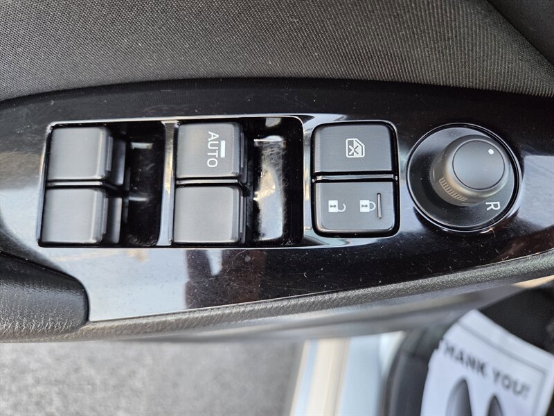 Used 2017 MAZDA MAZDA3 Sport w/ Preferred Equipment Package FWD image 13